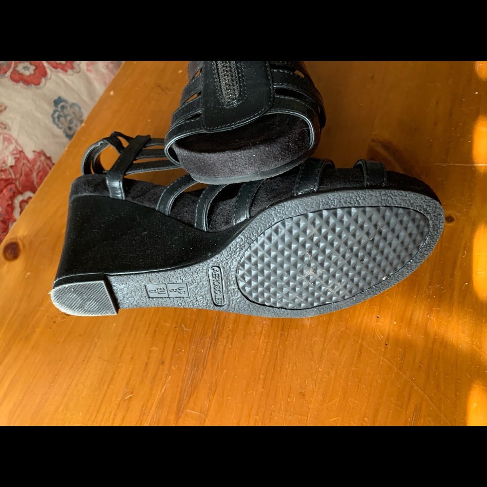 Sandals - Picture 2 of 2